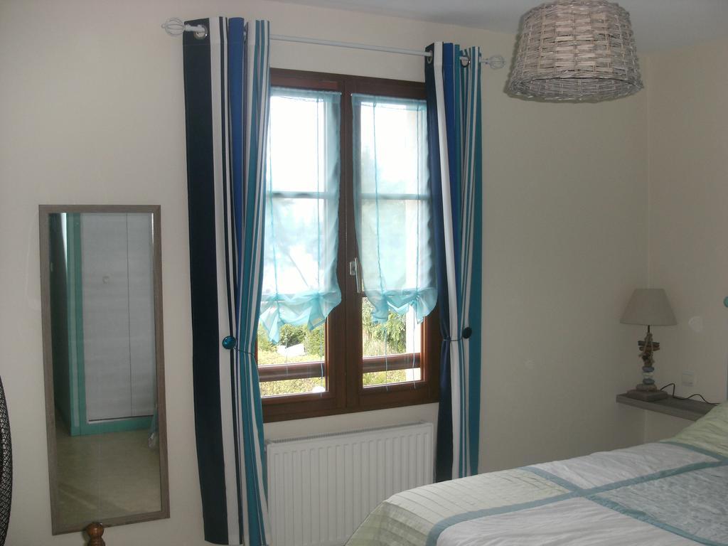 Les Confins Du Perche Hotel Tuffé Стая снимка